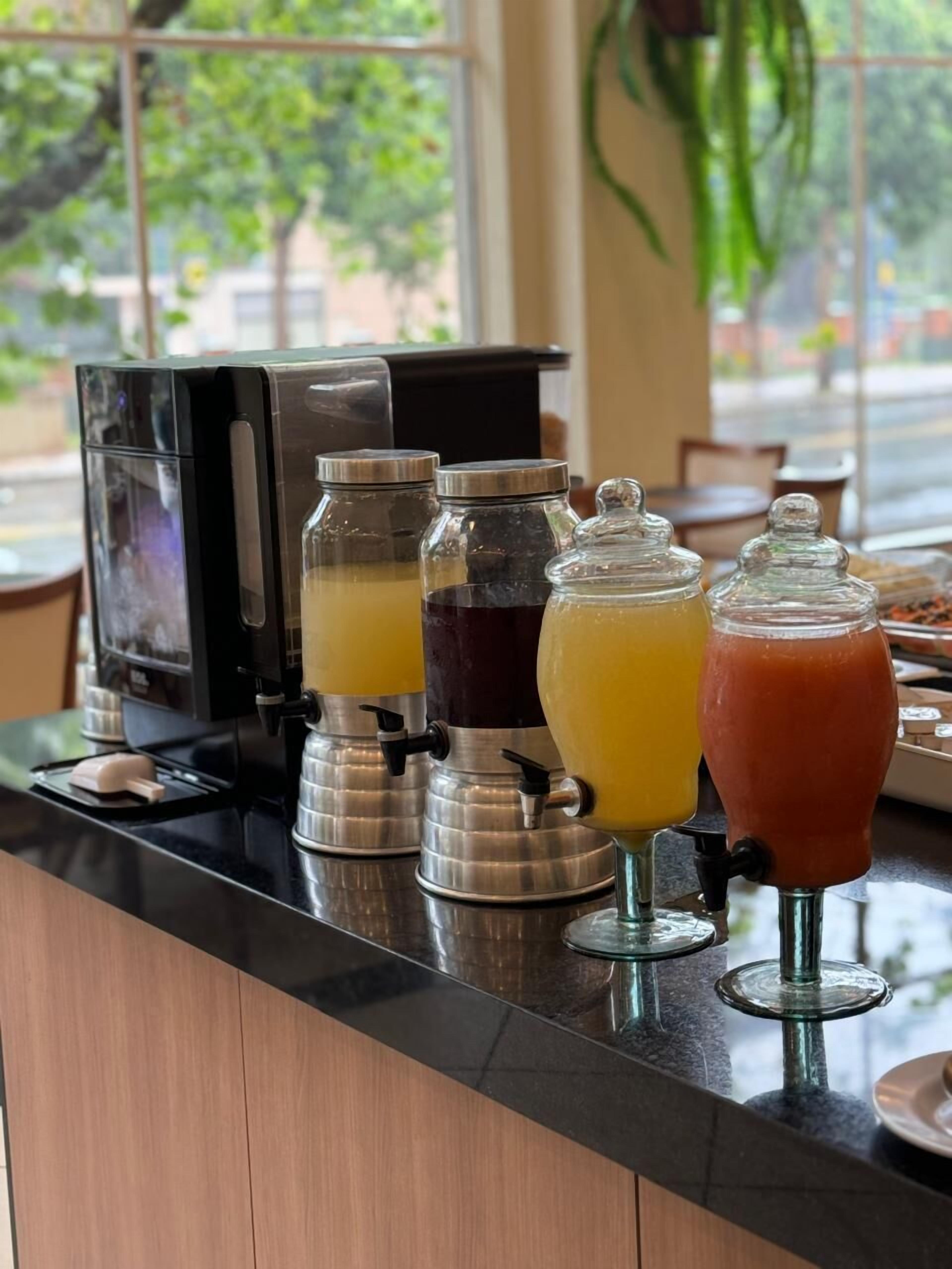 Bữa sáng buffet