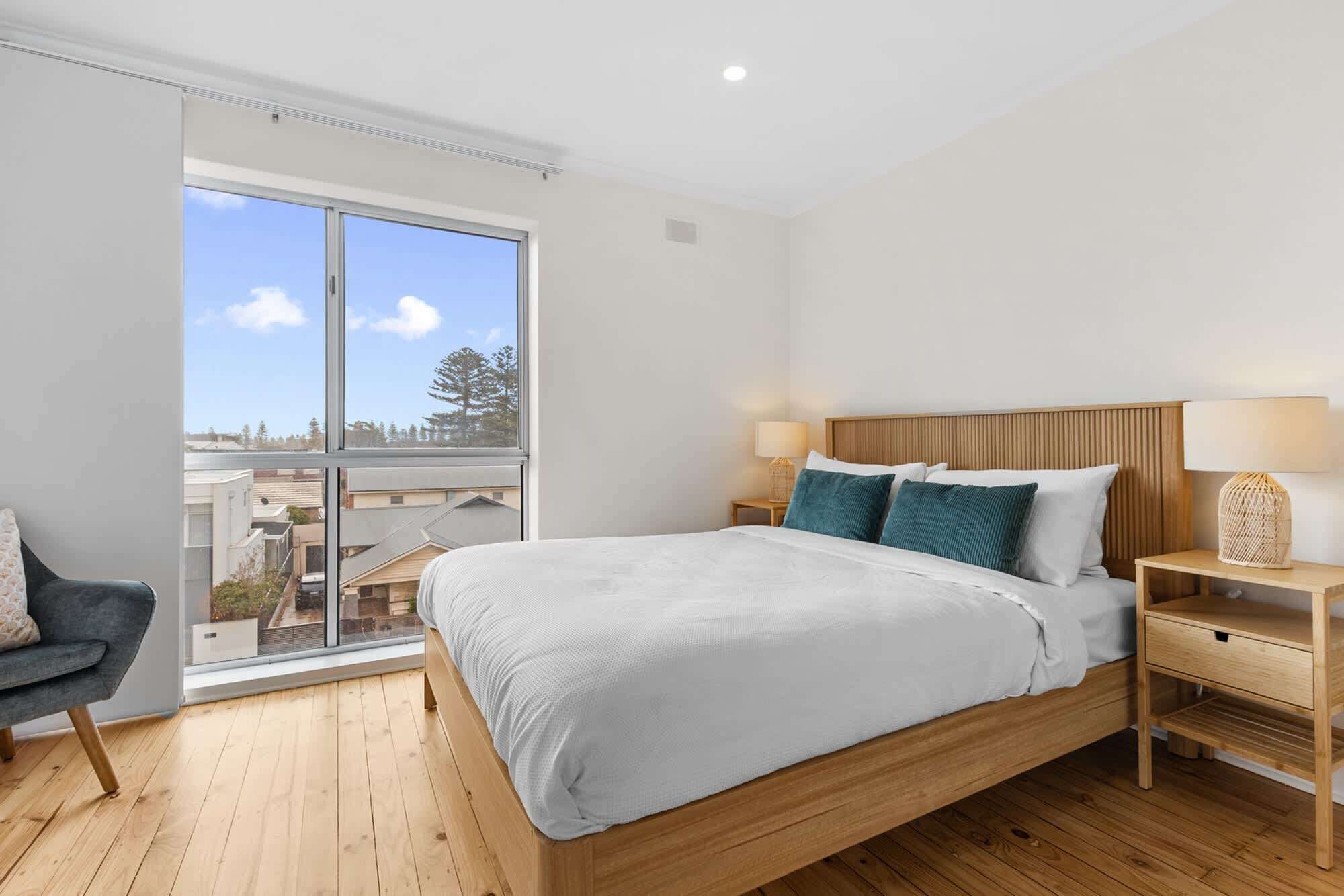 Coastal Getaway, Steps To Henley Beach! - Port Adelaide
