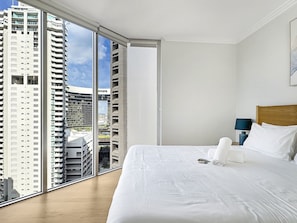 2 bedrooms, iron/ironing board, WiFi, bed sheets