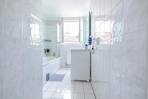 Salle de bain commune