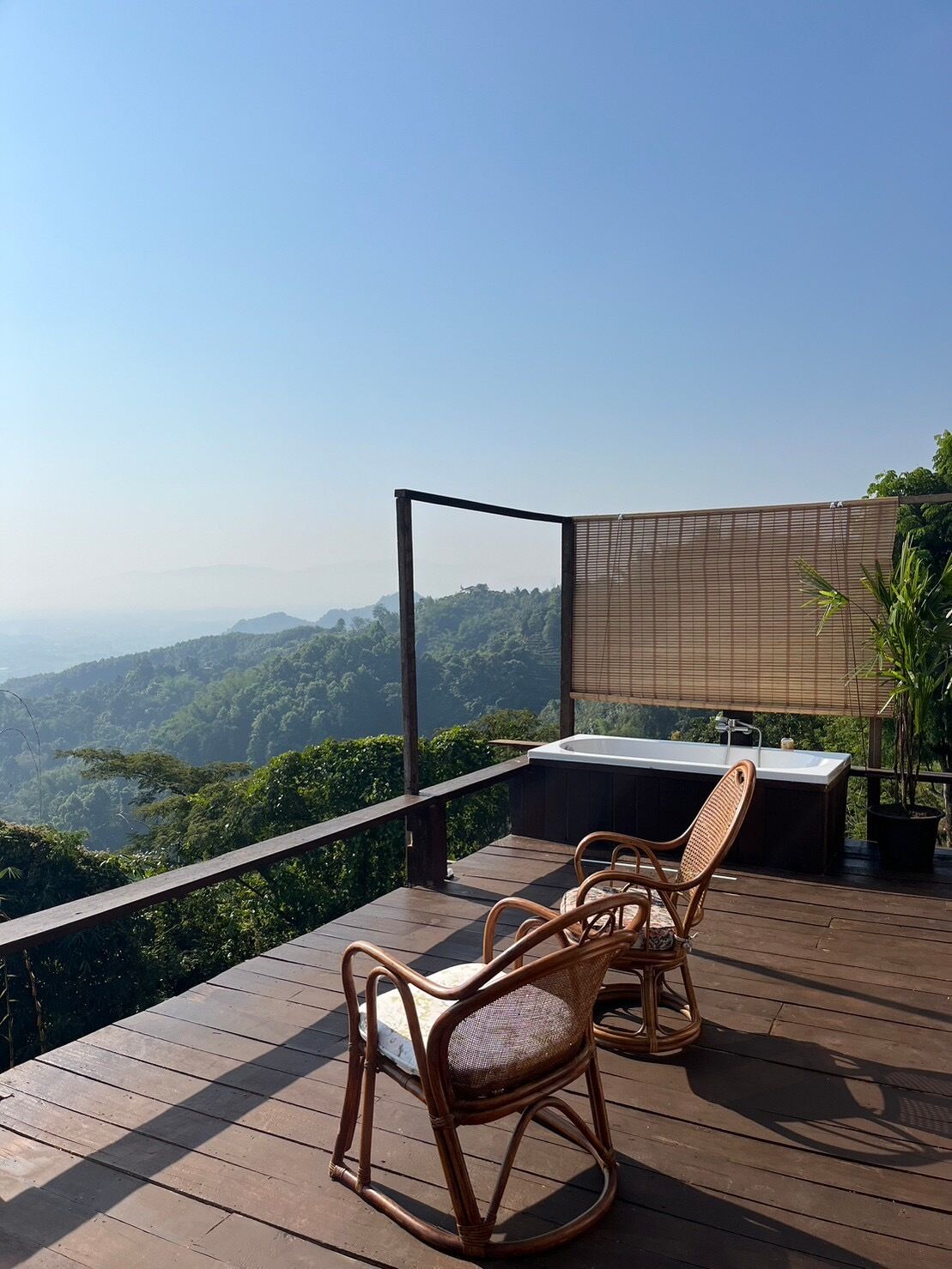 Panoramic Suite, Hot Tub, Mountain View | Terrace/patio