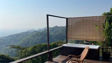 Panoramic Suite, Hot Tub, Mountain View | Terrace/patio