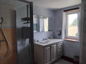 Dusche, HandtĂŒcher