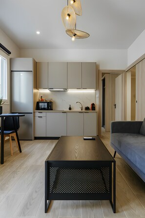 Interior - Elefsinian Apartments (Elefsina)