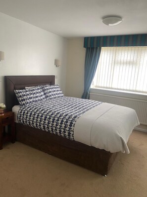 Family House | Iron/ironing board, free WiFi