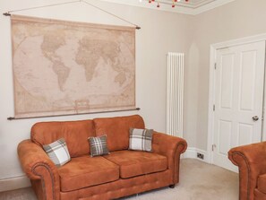 Cottage | Living area - All Seasons (Filey)