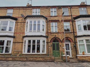 Exterior - All Seasons (Filey)