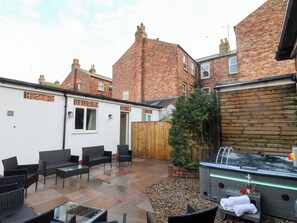 Cottage | Interior - All Seasons (Filey)