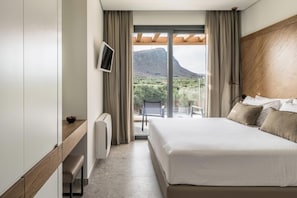 8 chambres, fer et planche à repasser, lit parapluie, Wi-Fi gratuit