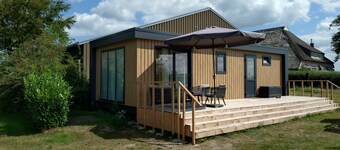 Luxury Chalet Eveline in the middle of Natura2000, close to Blokzijl, Giethoorn and more!