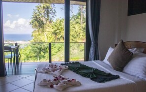 Balcony - Luxury Seaview Pool Villa, Sleeps 8 People (Karon)