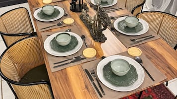 單棟房屋, 4 間臥室, 私人泳池, 海灘景 | 飯廳