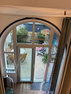 Interior - 2/4-person apartment, private terrace - 50m from beach and GR34. Dogs welcome. (Carantec)