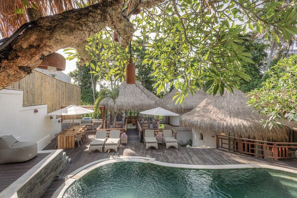 Sundeck - Layla Cabana (Canggu)