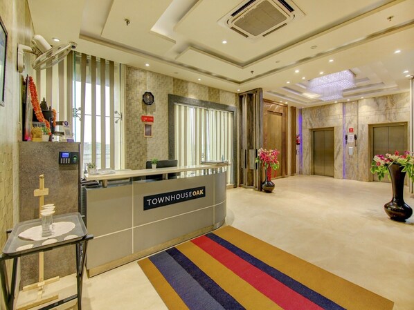 House | Reception