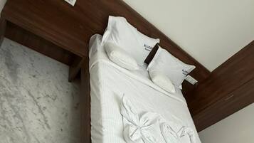 Tabla de planchar con plancha y wifi gratis