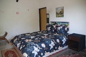 Deluxe Suite | Free WiFi, bed sheets