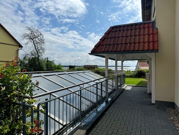 Unclassified image, 1 of 35, button