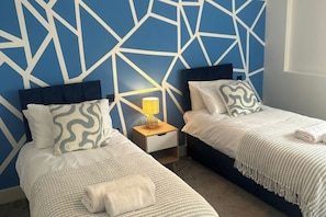 2 bedrooms, WiFi, bed sheets