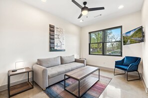 TV, fireplace, offices