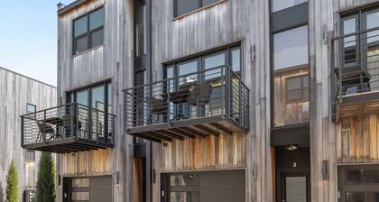 Ridge - Trailhead Mews - Optional BlakeSt Access