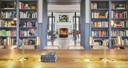 Wanderling - Trailhead Mews - Optional BlakeSt Access