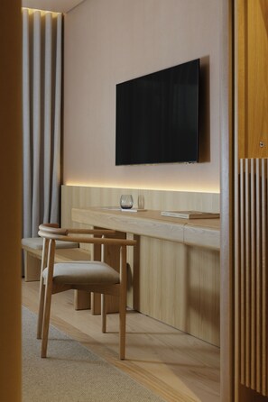 Premium-Doppelzimmer | Wohnbereich | Smart-TV
