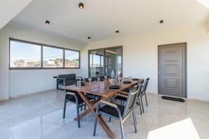 Appartement, bain à remous, vue montagne | Terrasse/Patio
