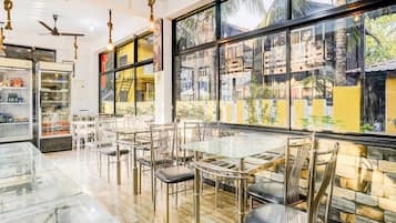 Rumah | Tempat makan