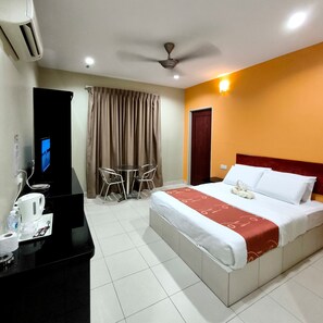 Standard Double Room | Soundproofing - OYO 90835 Geopark Hotel Kuah (Langkawi)