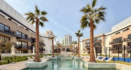 JVC Gem 2BR w maidsroom - Oakley Square