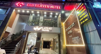 Plateau Travel