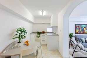 Interior detail - II Coral Seashell by Fidalsa (Guardamar del Segura)