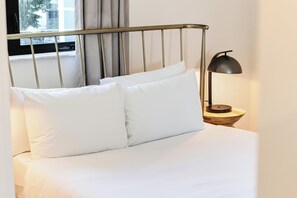 2 bedrooms, travel crib, WiFi, bed sheets