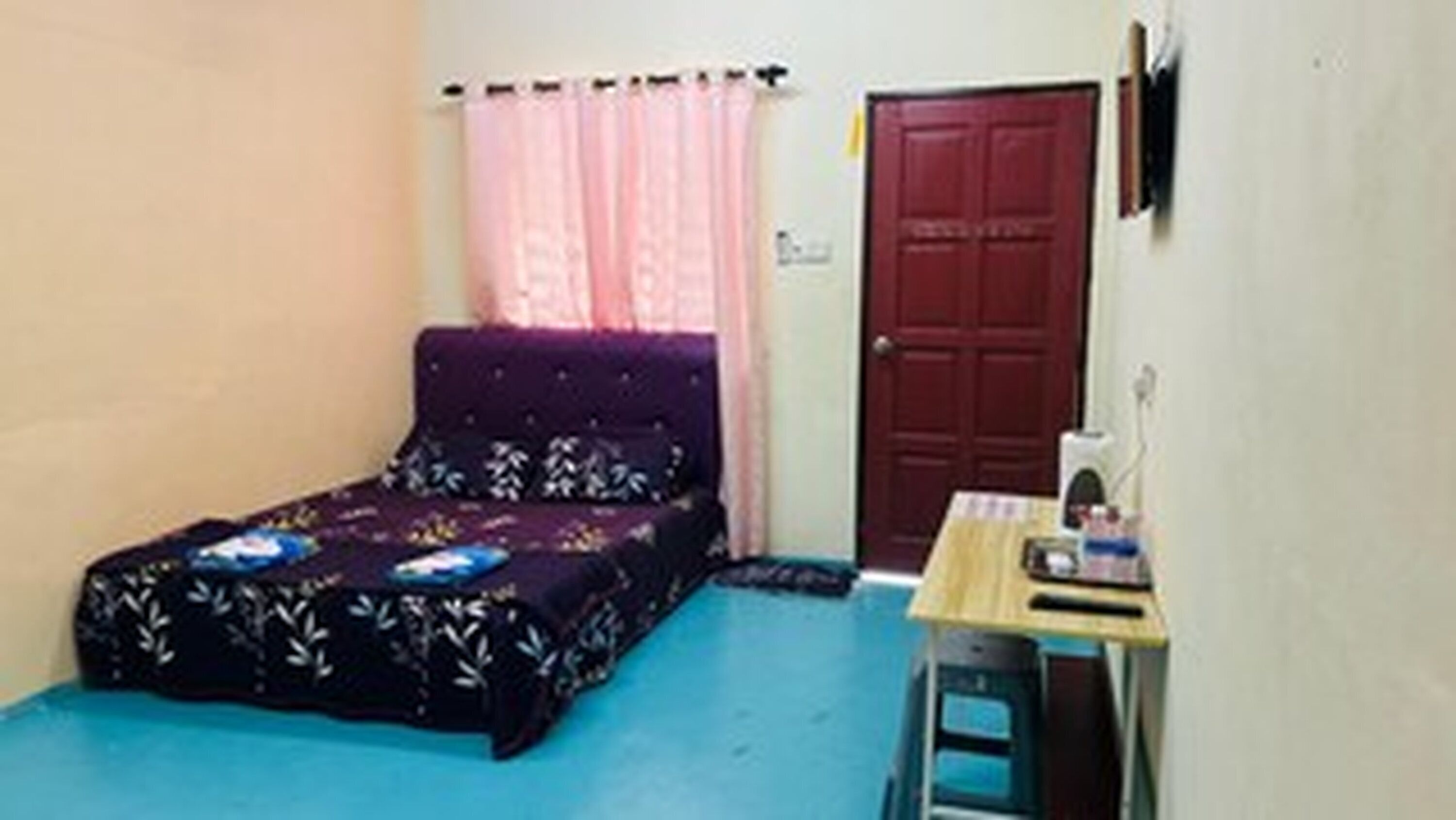 Deluxe Double Room | WiFi (free), bed sheets