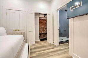 3 slaapkamers, reisbedje, wifi, beddengoed