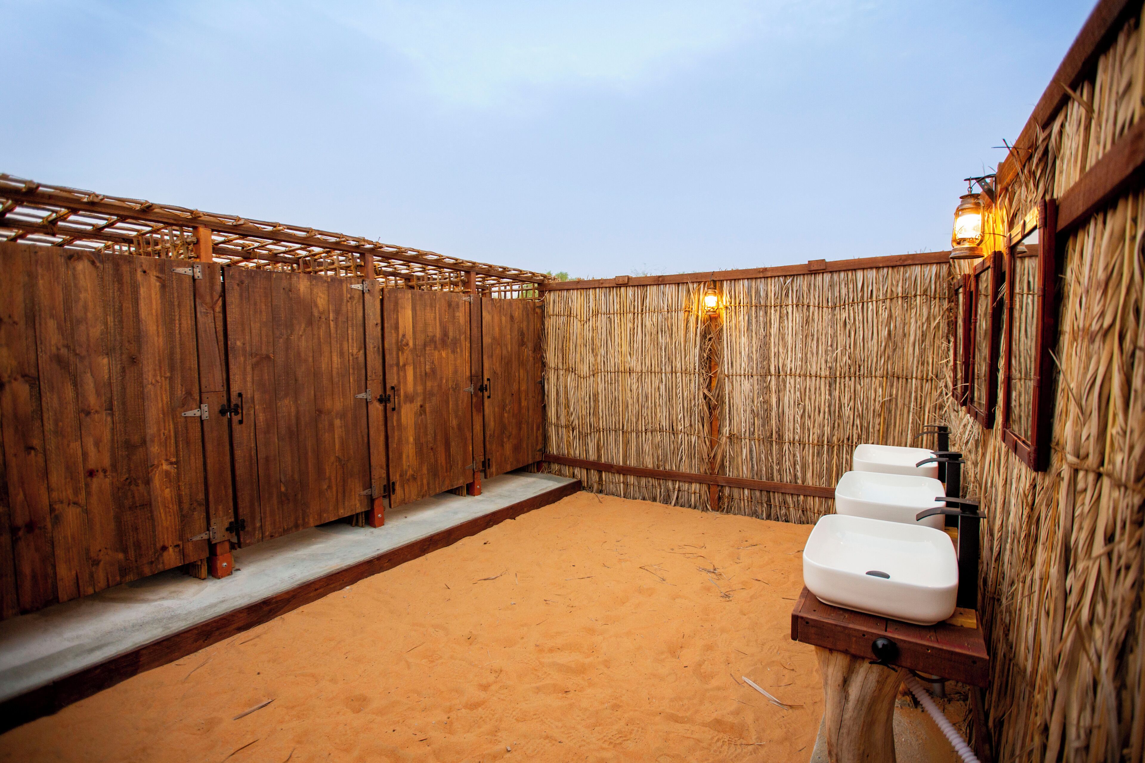 Tente, vue sur le désert | Salle de bain
