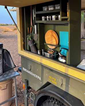 Tent, Desert View | Private kitchenette - Sand Sherpa (Murqquab)