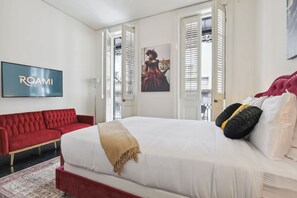 Iron/ironing board, WiFi, bed sheets - Roami at St Helene | Pool | Chartres St Balcony (New Orleans)