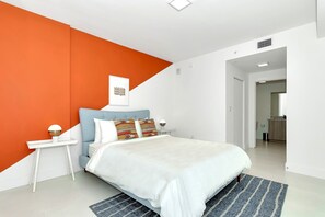 5 Schlafzimmer, Bügeleisen/Bügelbrett, Reisekinderbett, WLAN