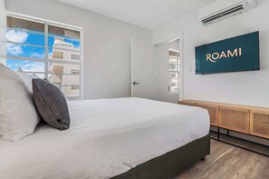 4 bedrooms, iron/ironing board, WiFi