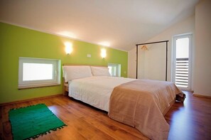 1 chambre, accès Internet, draps fournis