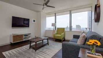 Télévision, espaces bureaux