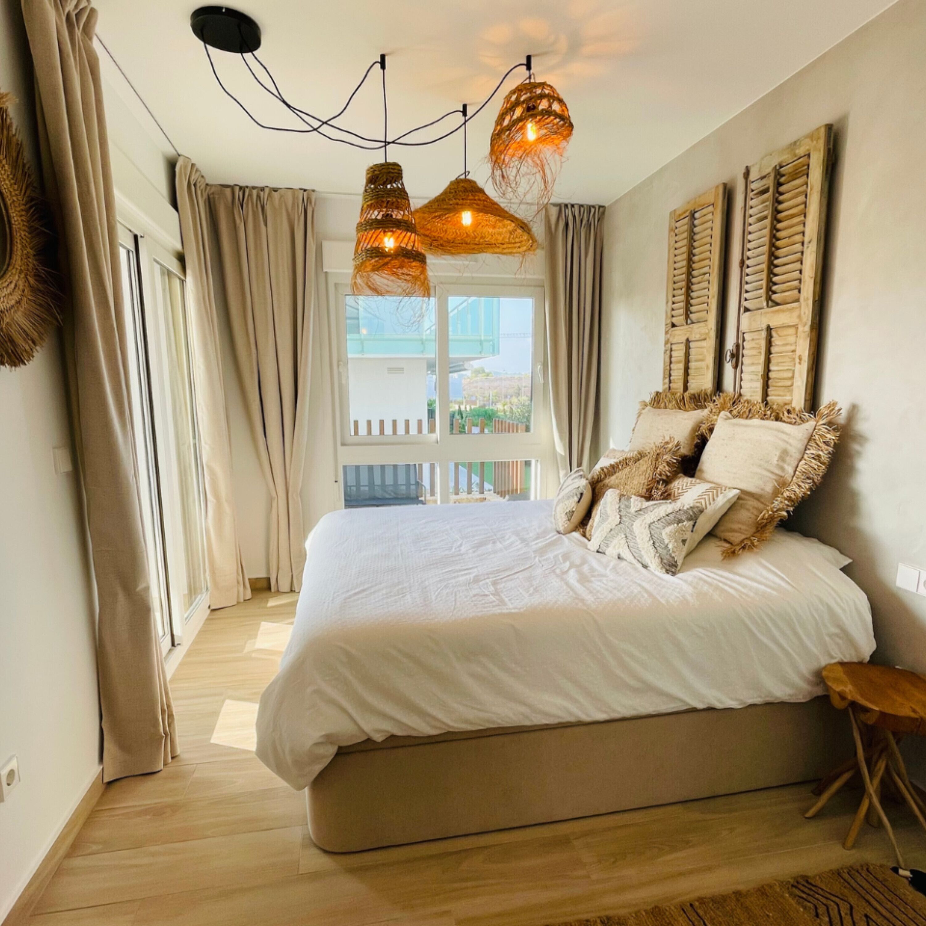 3 dormitorios, tabla de planchar con plancha, wifi y ropa de cama