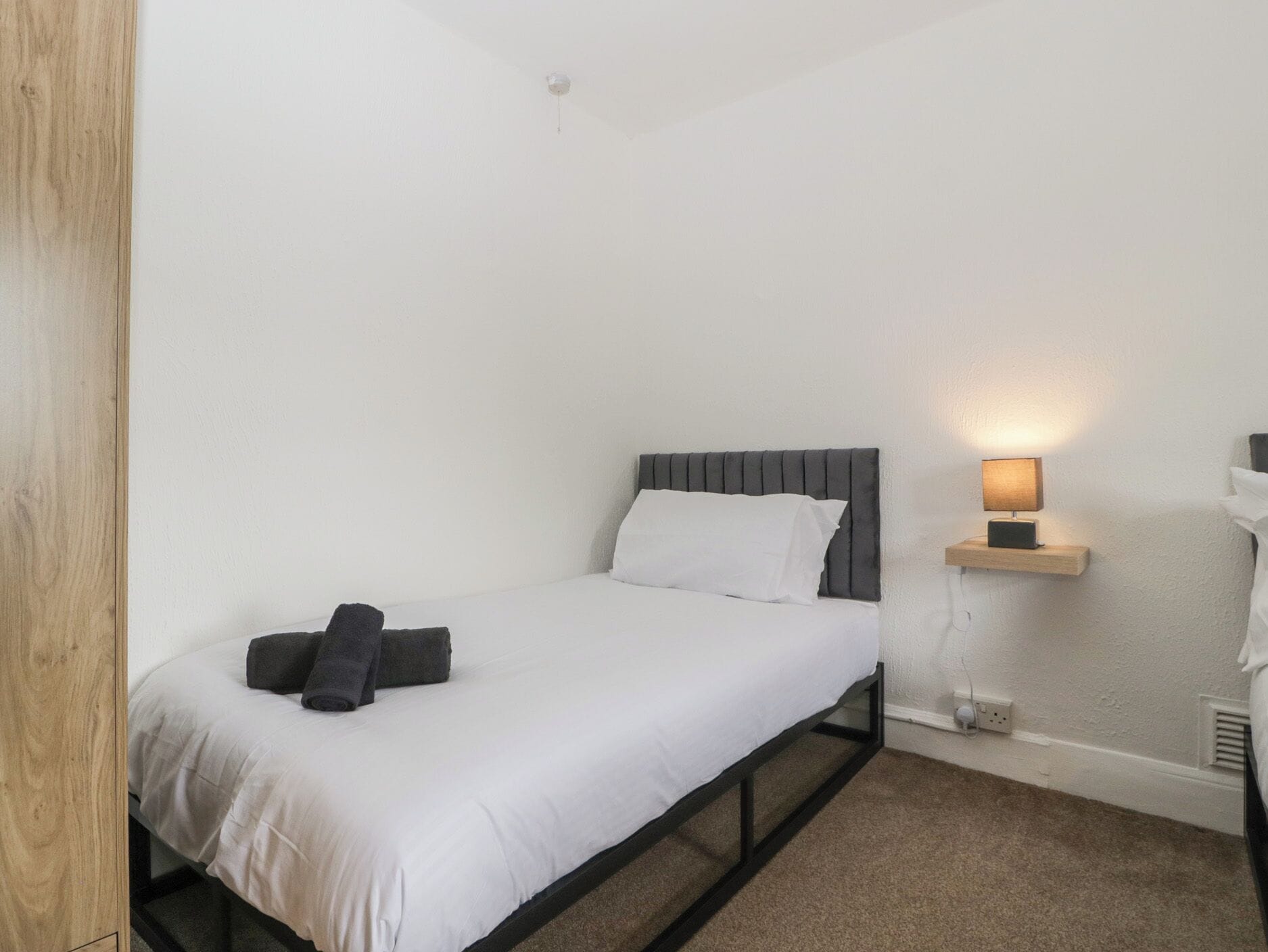 7 chambres, décoration personnalisée, ameublement personnalisé