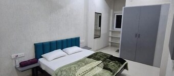 HOTEL BLUEBERRY