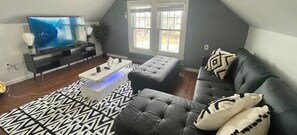 TV