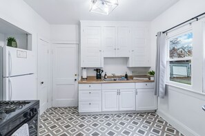 Fridge, microwave, coffee/tea maker, toaster