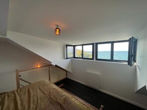 1 bedroom, Internet