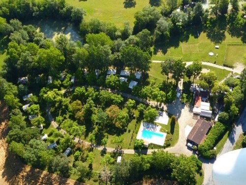 Chalet sur pilotis avec terrasse pour 2 personnes